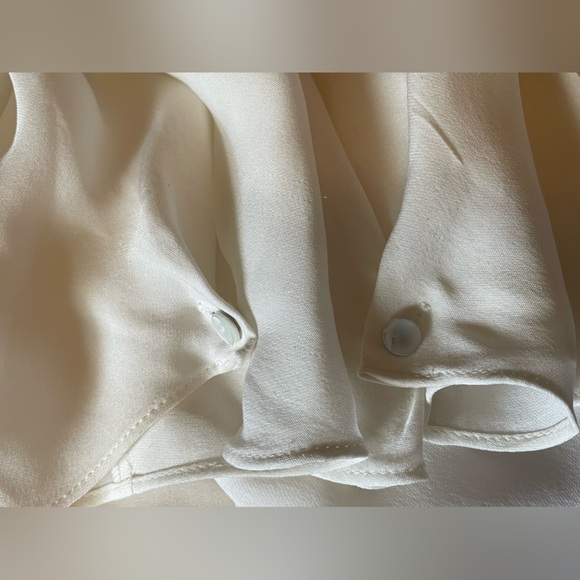 Vince 100% silk blouse - Picture 5 of 9